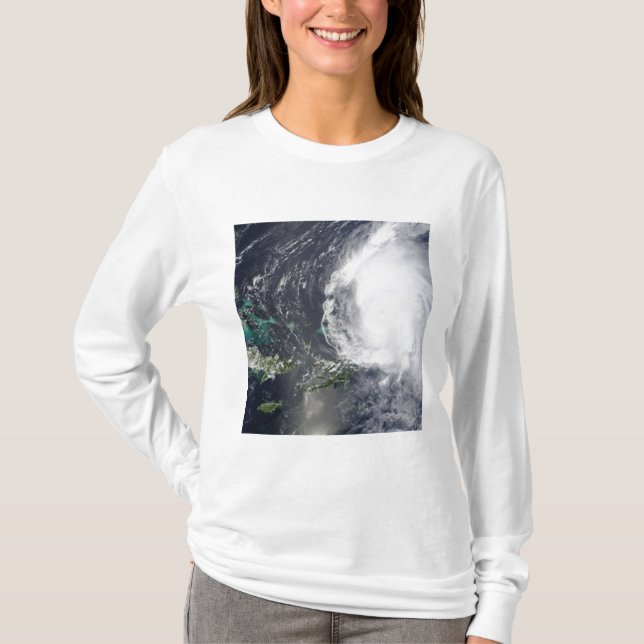 Hurricane Earl 2 T-Shirt (Front)