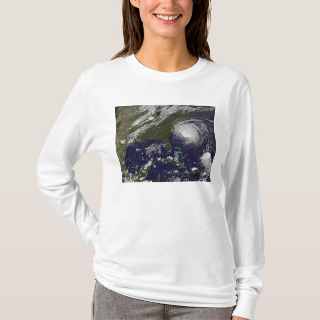 Hurricane Earl 4 T-Shirt (Front)