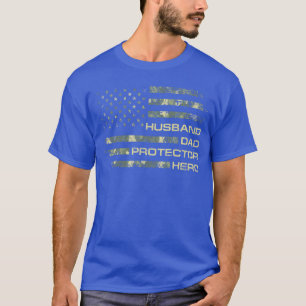 Husband Dad Protector Hero For Christmas Camo Amer T-Shirt