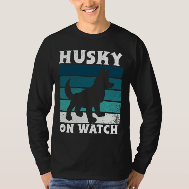 Husky On Watch  Essential     T-Shirt (Front)