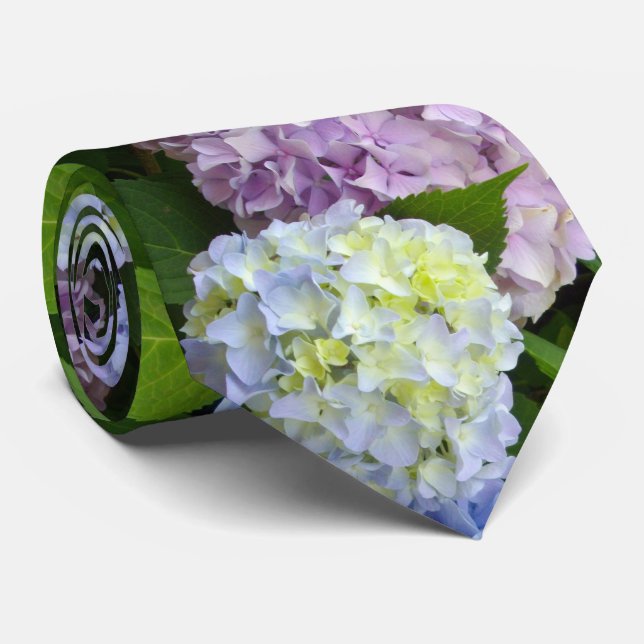Hydrangeas Tie (Rolled)