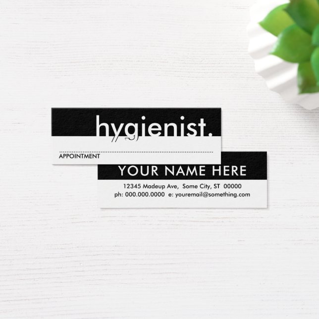 hygienist. (appointment card) (Desk)