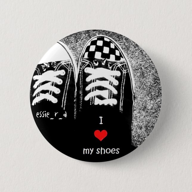 i<3myshoes by essie_r_a 6 cm round badge (Front)