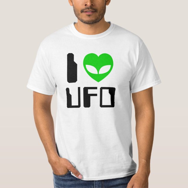 I Alien Heart UFO T-Shirt (Front)