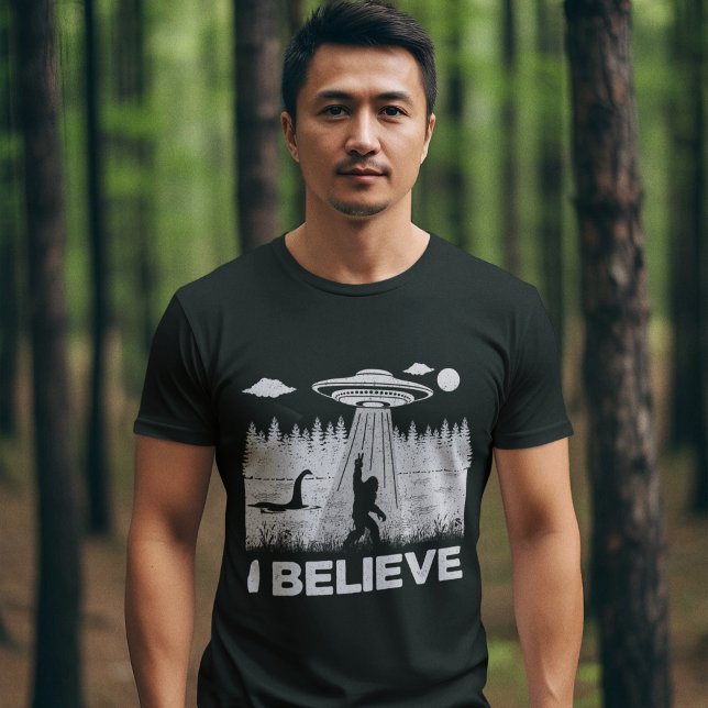 I Believe Big foot, Ufo, Ness Funny Big foot T-Shirt (Creator Uploaded)
