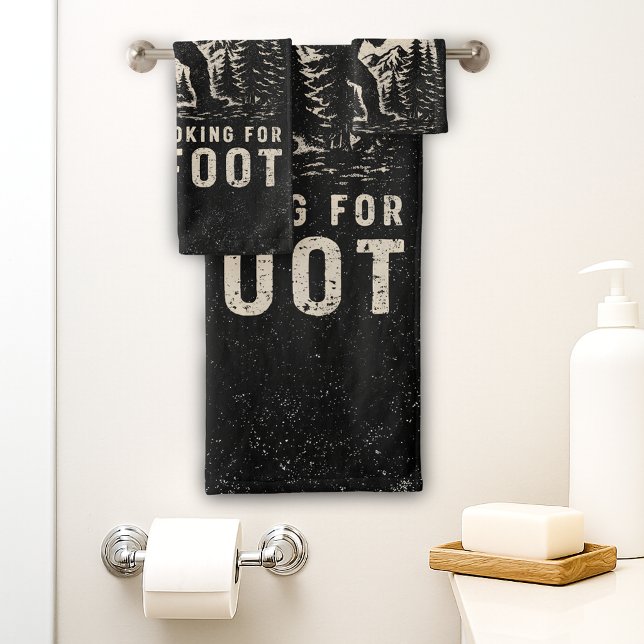 I Found Jesus Still Looking for Bigfoot Sasquatch Bath Towel Set (Creator Uploaded)