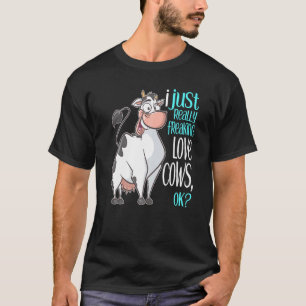 I Freaking Love Cows Cow Gif For Kids Adults T-Shirt
