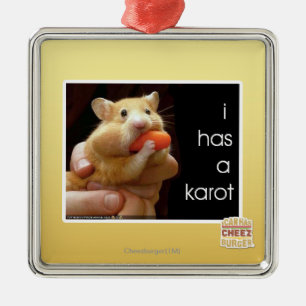 I has a karot metal tree decoration