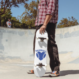 I HEART BASEBALL SKATEBOARD