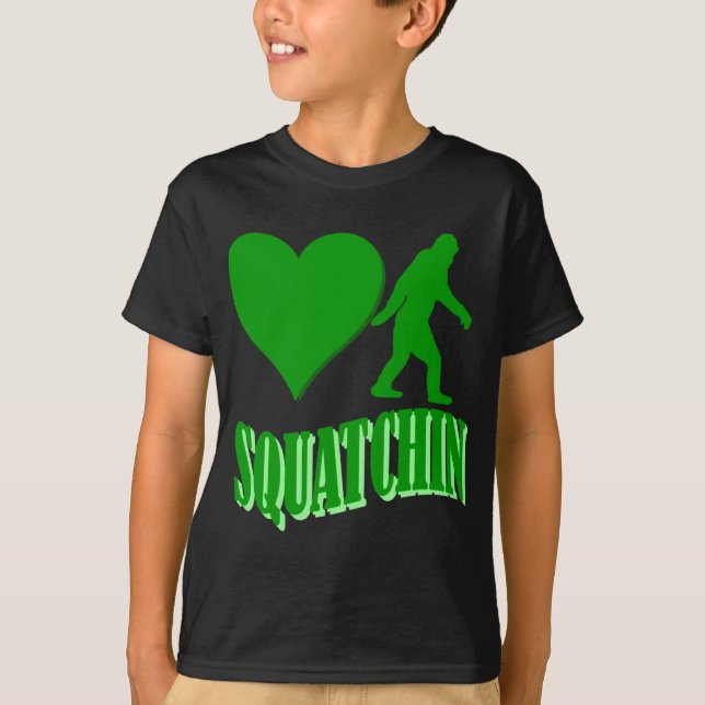I heart squatchin T-Shirt (Front)