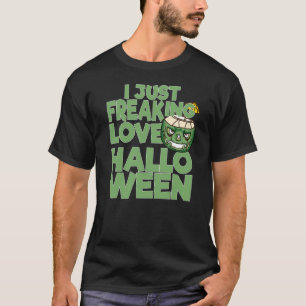 I Just Freaking Love Halloween   Coconut Jack O La T-Shirt