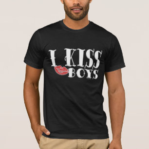 I Kiss Boys (Dark) T-Shirt