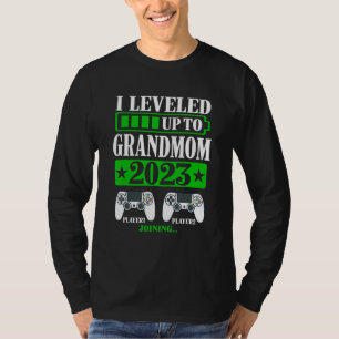 I Leveled Up To Grandmom 2024 Promoted To Level Un T-Shirt