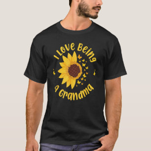 I Love Being A Grandma Sunflower Bee Rainbow Mothe T-Shirt