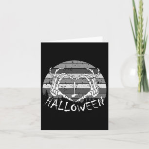 I Love Halloween Funny Bone Hands Skull Heart Retr Card