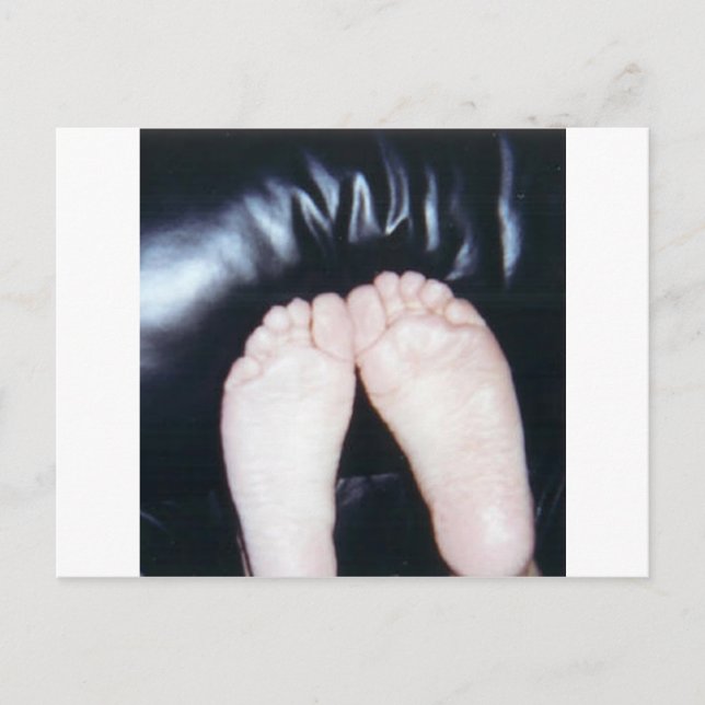 I LOVE HER FEET POSTCARD (Front)