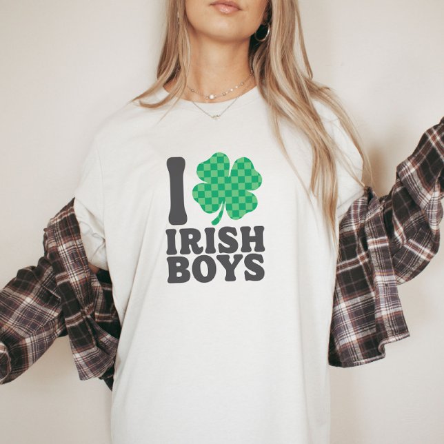 I Love Irish Boys Funny Shamrock St Patricks Day T-Shirt (Creator Uploaded)