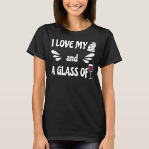 I Love My Cat And A Glass Of Wine 4 T-Shirt