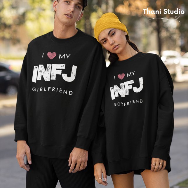 I Love My Girlfriend Personality Traits Valentine Sweatshirt (Creator Uploaded)