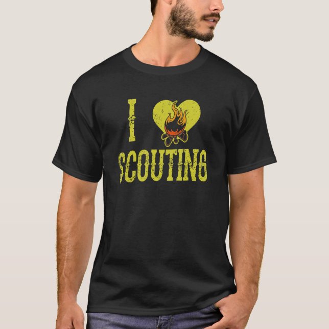 I Love Scouting Scout Scouts Outdoor Hiking T-Shirt (Front)