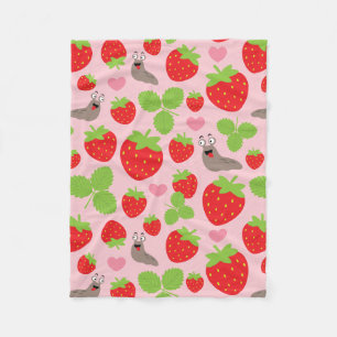 I Love Strawberries Seamless Pattern Fleece Blanket