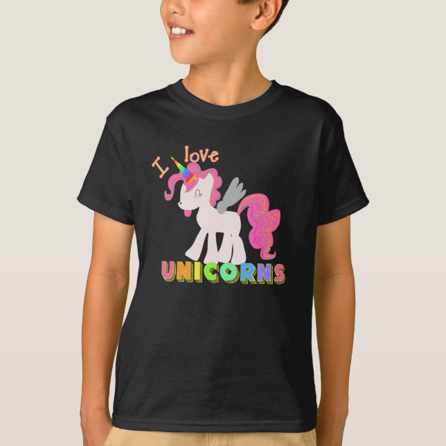 I LOVE UNICORNS SHIRT! Child Cute Unicorn Shirt! T-Shirt (Front)