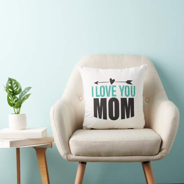 I Love You Mum Throw Pillow (Chair)