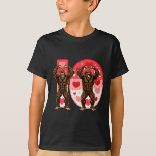 I-o Couples Matching Funny Bigfoot In Midwestern V T-Shirt