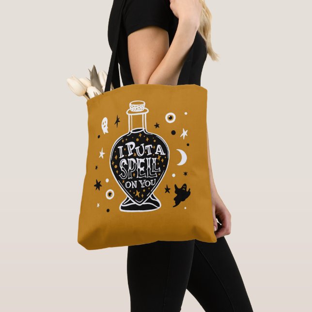 I put a spell on you tote bag (Close Up)