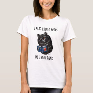 I Read Banned Books And I Know Things-Louis Wain  T-Shirt