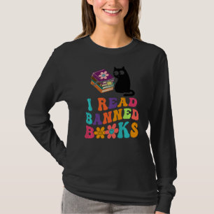 I Read Banned Books  Black Cat Reader Bookworm Wom T-Shirt