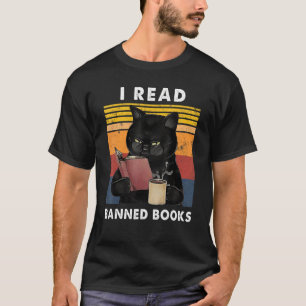 I Read Banned Books Bookworms Vintage Black Cat Re T-Shirt
