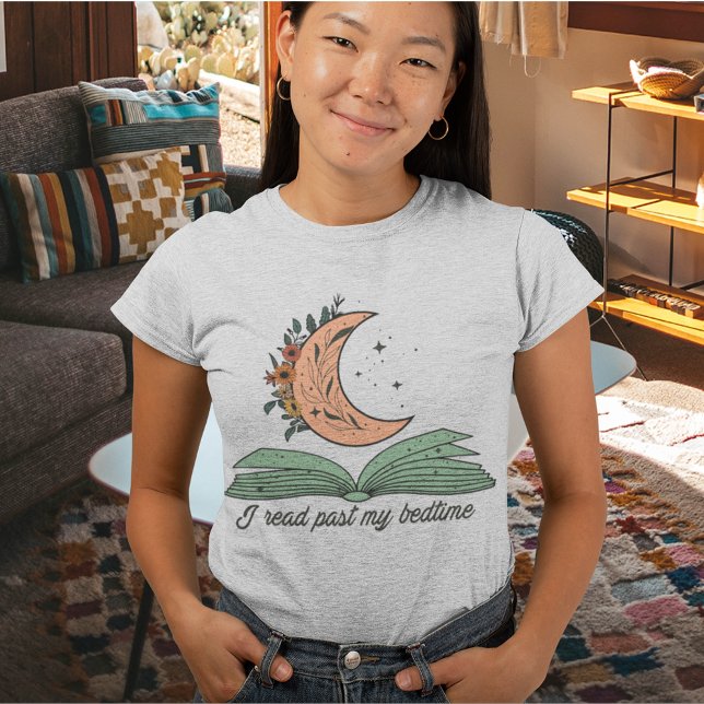 I Read Past My Bedtime Retro Book Art T-Shirt (Creator Uploaded)