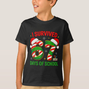 I Survived 67 Days Of School Santa Hat Xmas Teache T-Shirt