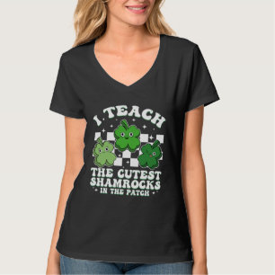 I Teach The Cutest Shamrocks Groovy Teacher St Pat T-Shirt