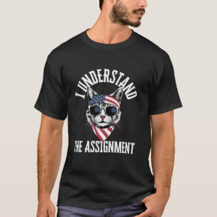 I Understand The Assignment Cat Design Childless C T-Shirt