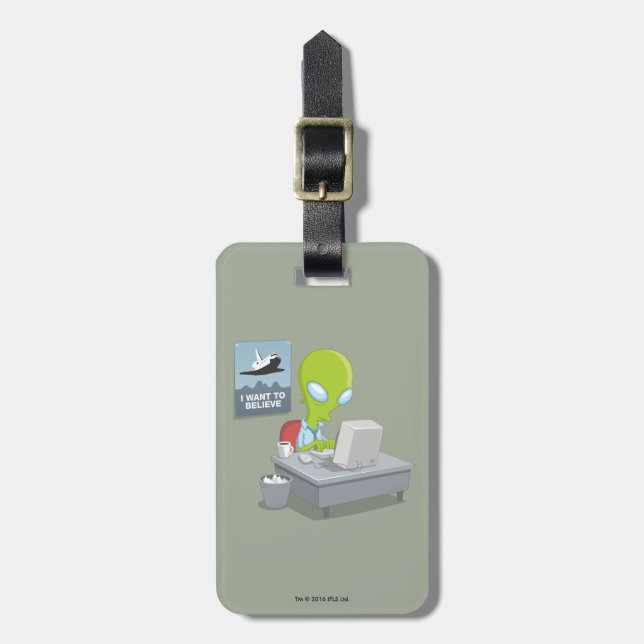I Want To Believe Luggage Tag (Front Vertical)