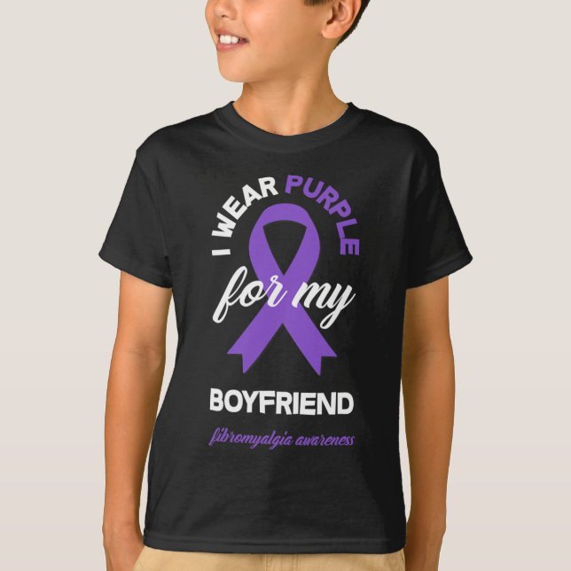 I Wear Purple For My Boyfriend Fibromyalgia Awaren T-Shirt (Front)