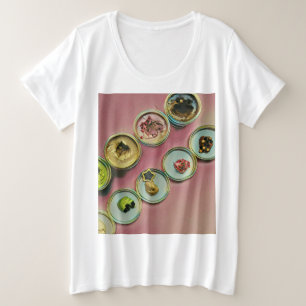 Ice cream shop decor plus size T-Shirt