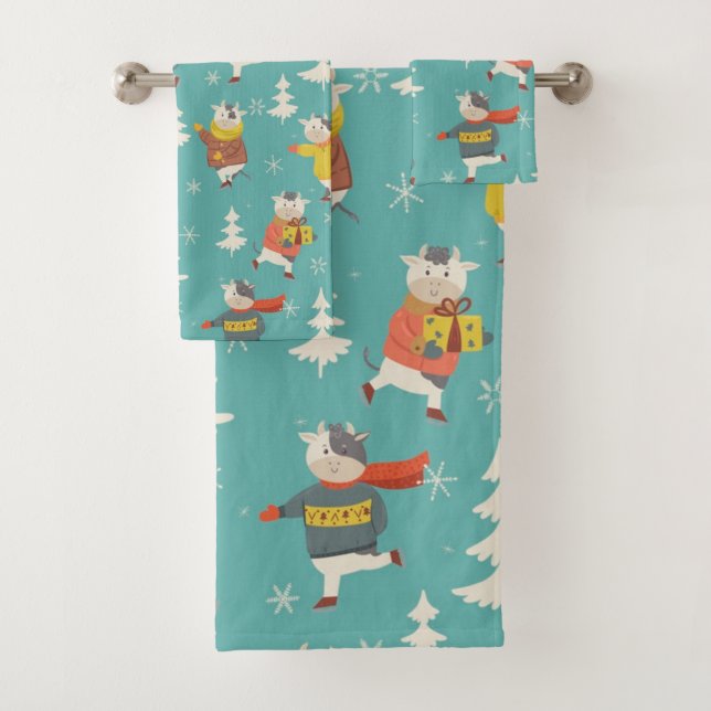 Ice Skating Cows Christmas Pattern Bath Towel Set (Insitu)
