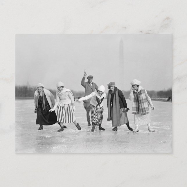Ice Skating Race, 1925 Postcard (Front)