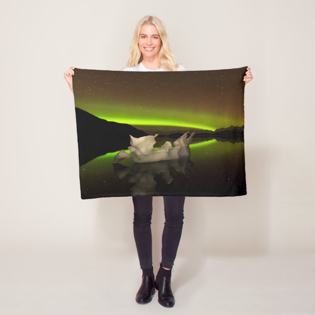 Iceberg Aurora Fleece Blanket (In Situ)