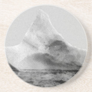 Iceberg that Sank the Titanic Coaster