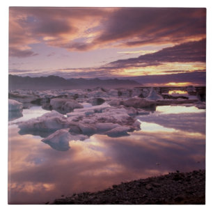Iceland, Jokulsarlon Lagoon, Landscape Tile