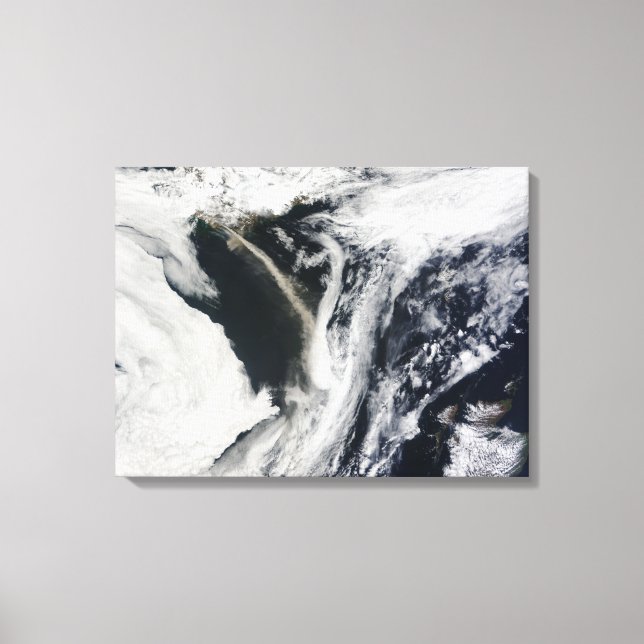 IcelandÃ¯Â¿Â½s EyjafjallajÃ¯Â¿Â½kull volcano Canvas Print (Front)