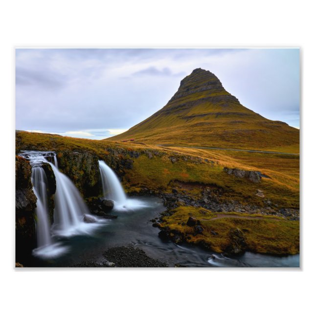 Iconic Kirkjufell Iceland photo enlargement Print (Front)