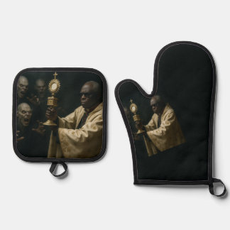 'If the Pope were Blade' Oven Mitt & Pot Holder Set