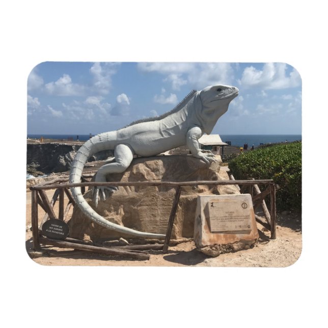 Iguana Sculpture Isla Mujeres, Mexico Photo Magnet (Horizontal)