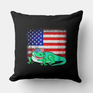 Iguana with America Flag Cushion