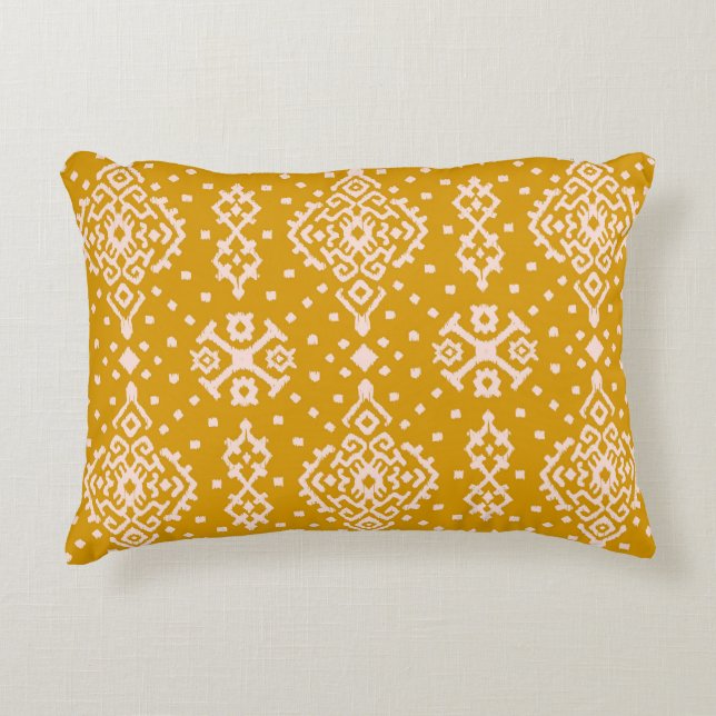 Ikat folklore ornament - ethnic texture. decorative cushion (Front)